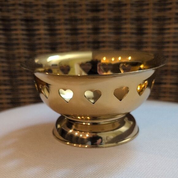 Brass Footed Bowl With Cutout Hearts - Picture 1 of 8